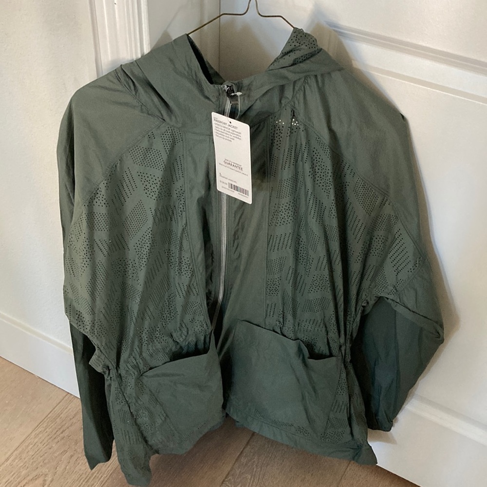NWT! Athleta Passport Jacket